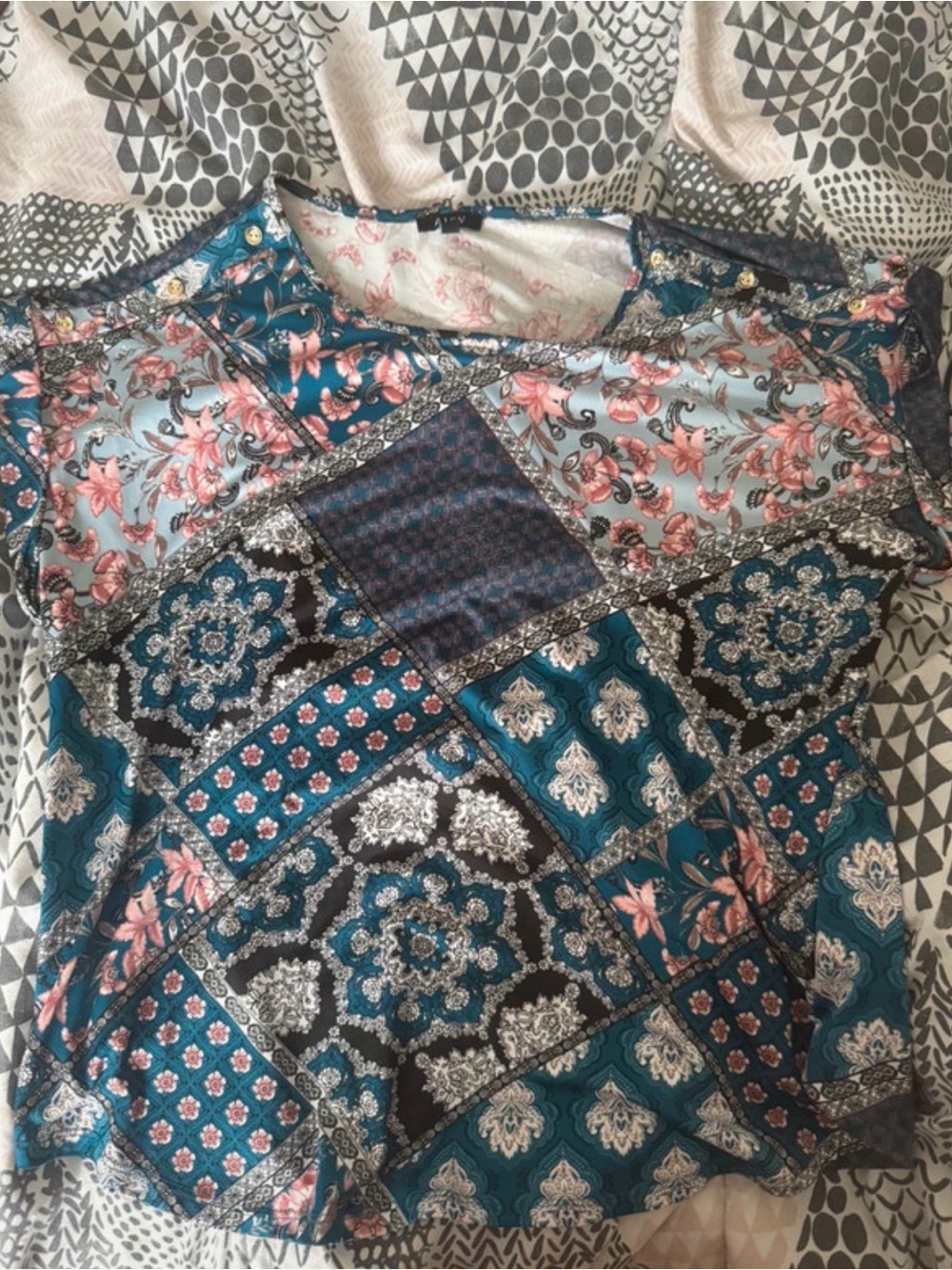 AUW Teal Patchwork Floral Short Sleeve Blouse